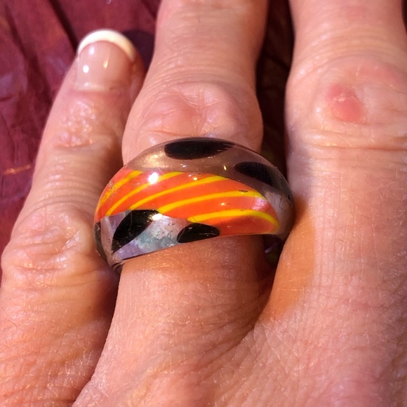 Ring - Picture 4 of 4